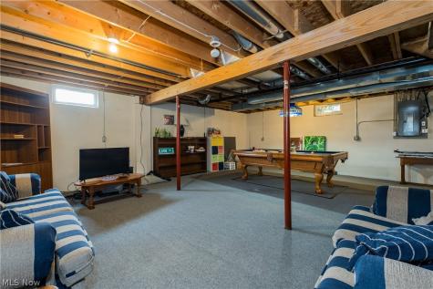 7540 Cheverton Circle NW Massillon OH 44646