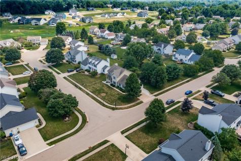 7540 Cheverton Circle NW Massillon OH 44646