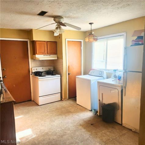 1296 Ottawa Avenue Akron OH 44305