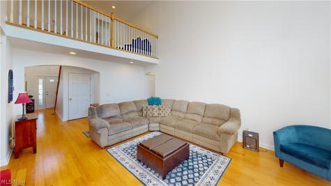 4898 Highland Place Court Richmond Heights OH 44143