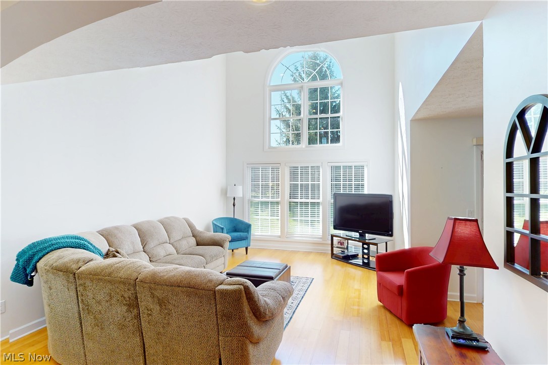 4898 Highland Place Court Richmond Heights OH 44143