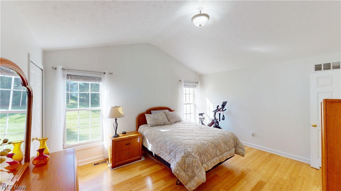 4898 Highland Place Court Richmond Heights OH 44143