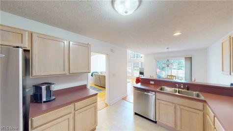 4898 Highland Place Court Richmond Heights OH 44143