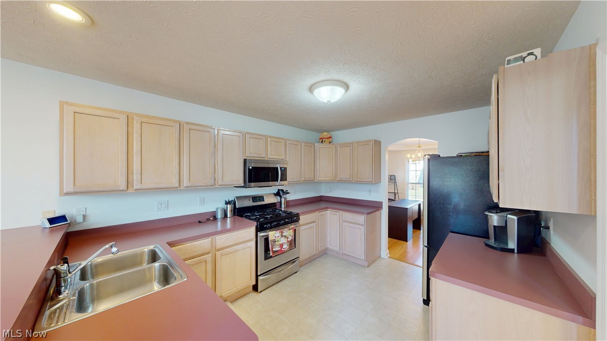 4898 Highland Place Court Richmond Heights OH 44143