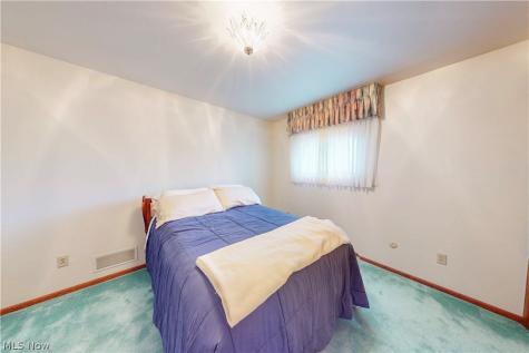 401 Linduff Avenue Steubenville OH 43952