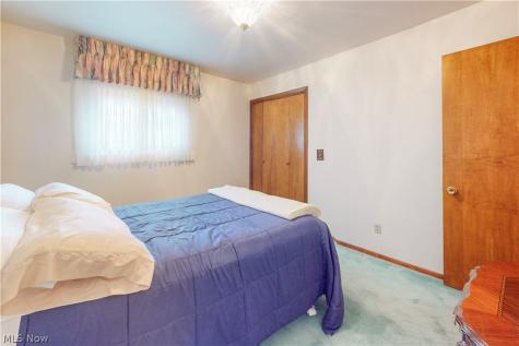 401 Linduff Avenue Steubenville OH 43952