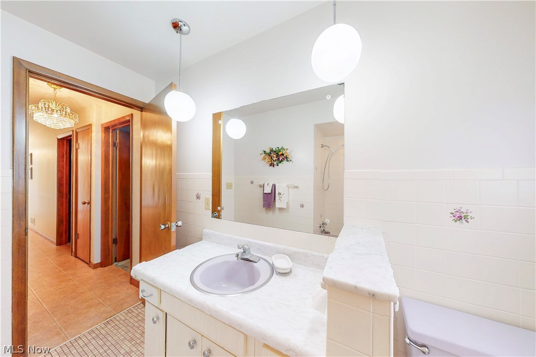 401 Linduff Avenue Steubenville OH 43952