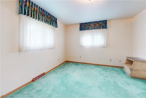 401 Linduff Avenue Steubenville OH 43952