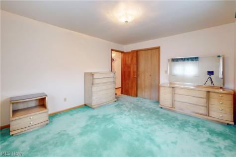 401 Linduff Avenue Steubenville OH 43952