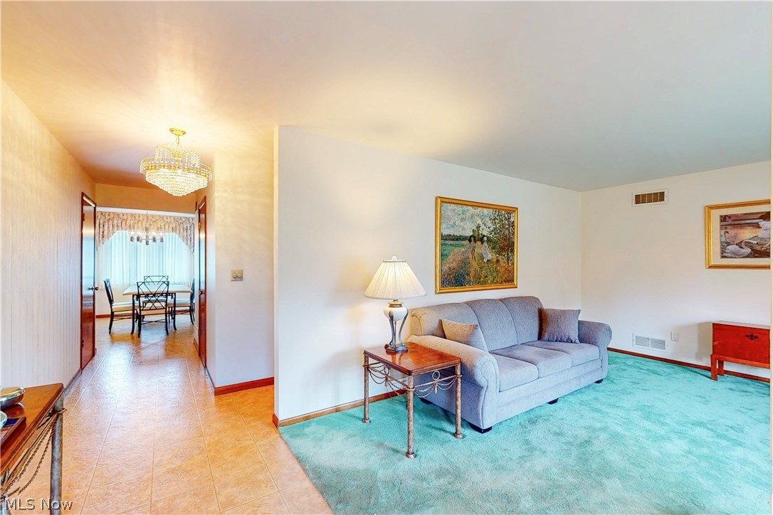401 Linduff Avenue Steubenville OH 43952