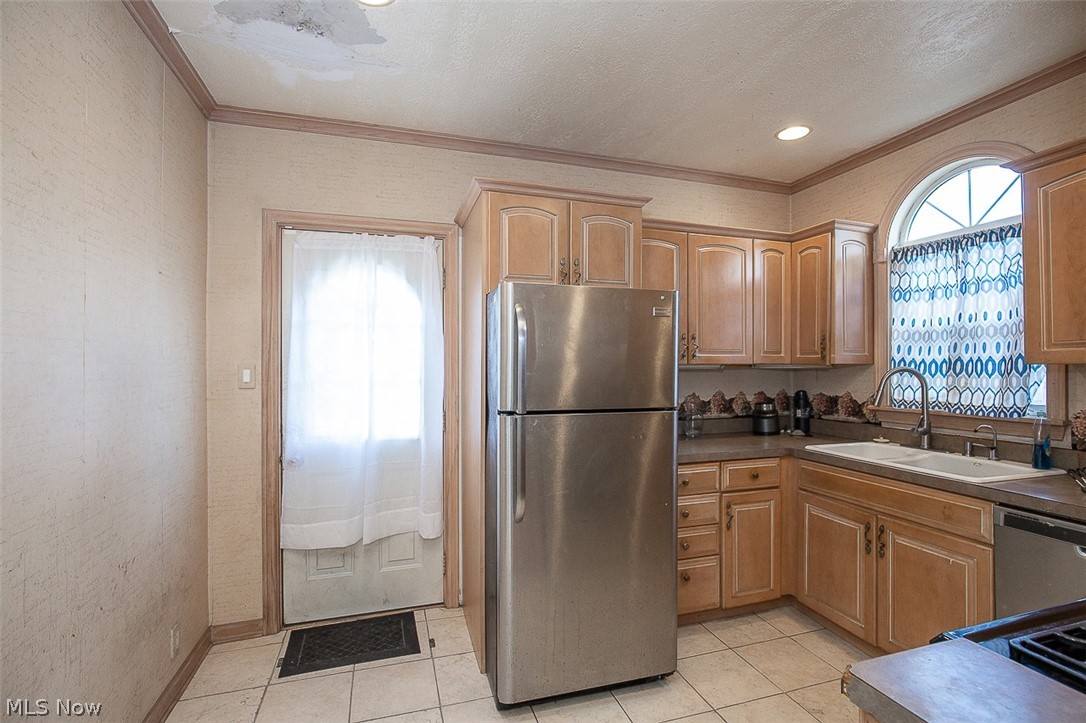962 Woodward Avenue Akron OH 44310
