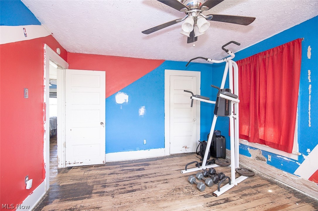 962 Woodward Avenue Akron OH 44310