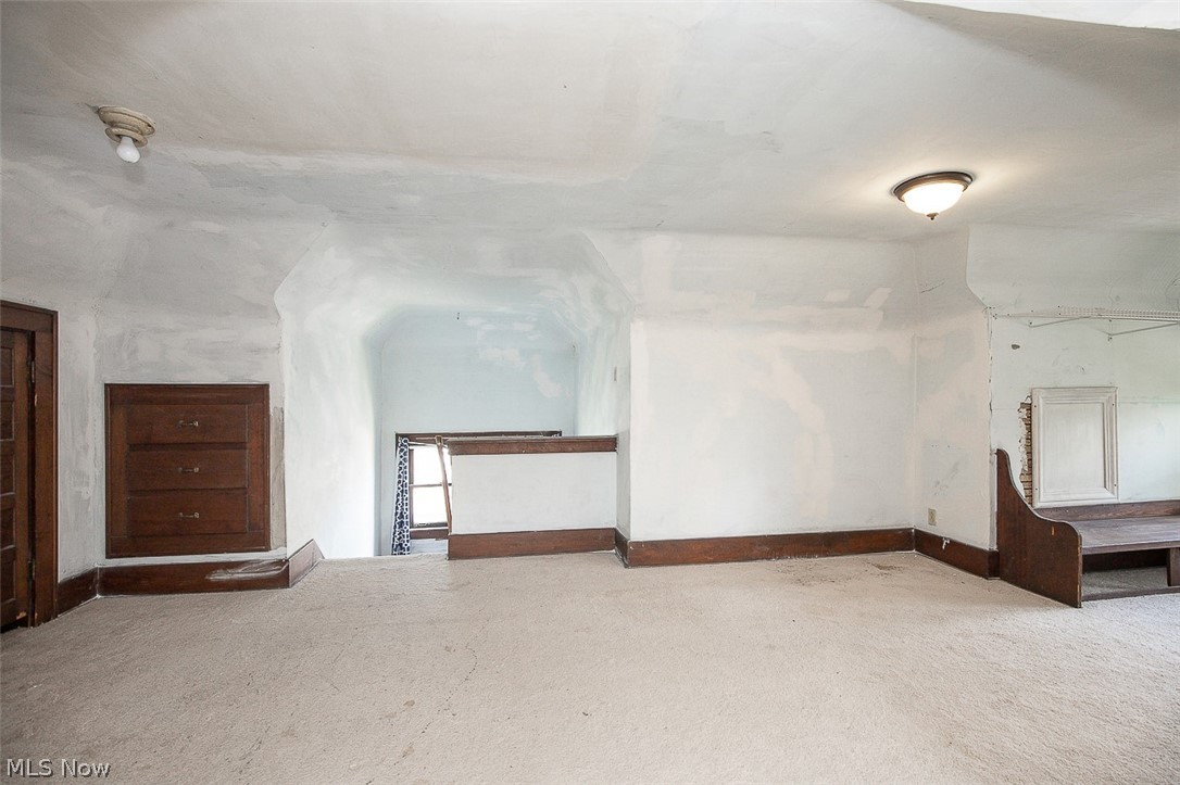 962 Woodward Avenue Akron OH 44310