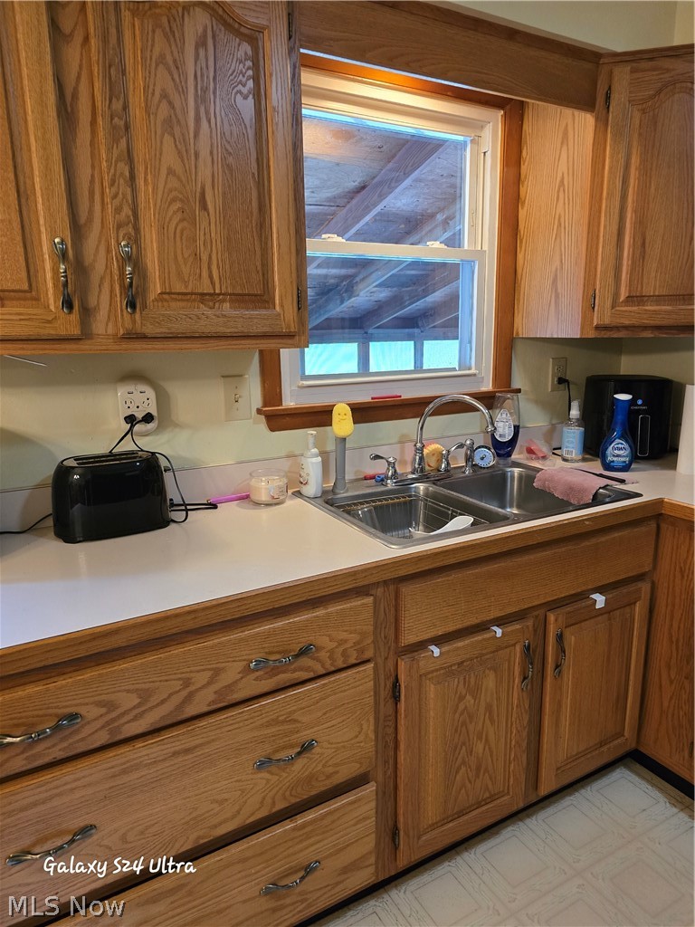 10004 Mccallum Avenue NE Alliance OH 44601