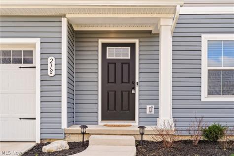 218 Leather Leaf Drive Elyria OH 44035