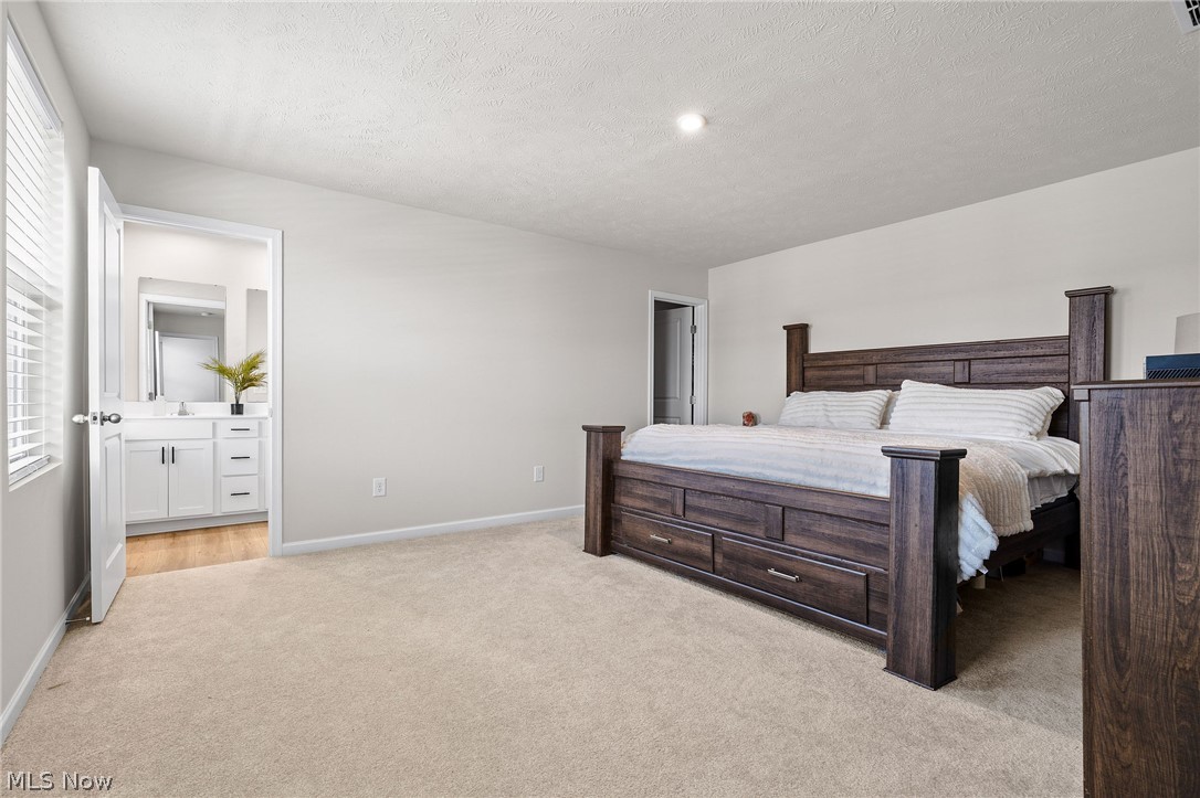 218 Leather Leaf Drive Elyria OH 44035