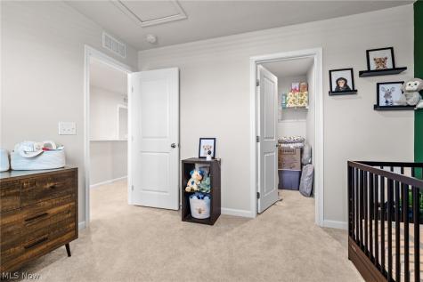 218 Leather Leaf Drive Elyria OH 44035