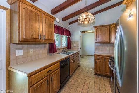 482 Fairwood Drive Tallmadge OH 44278