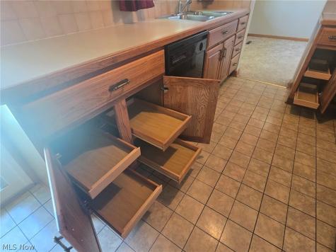 482 Fairwood Drive Tallmadge OH 44278