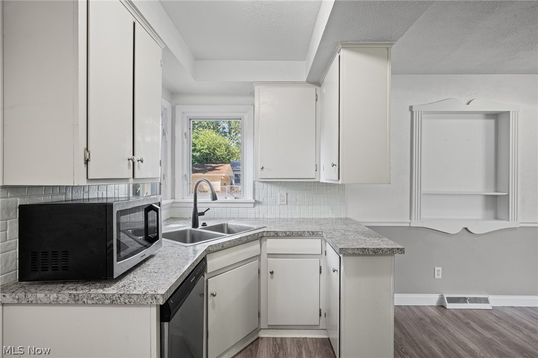 37695 Caroline Drive Avon OH 44011