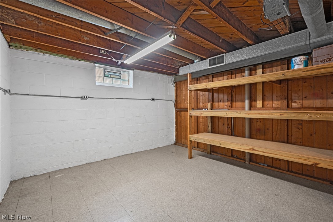 37695 Caroline Drive Avon OH 44011