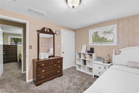 1600 Ridgewood Court Twinsburg OH 44087
