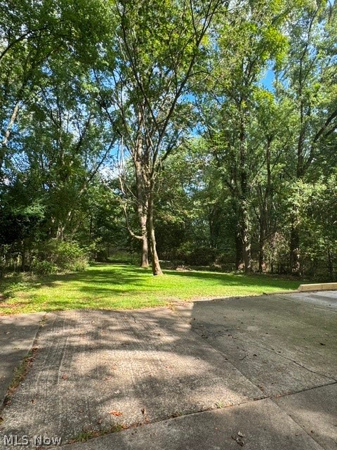 4527 Arlington Road Uniontown OH 44685