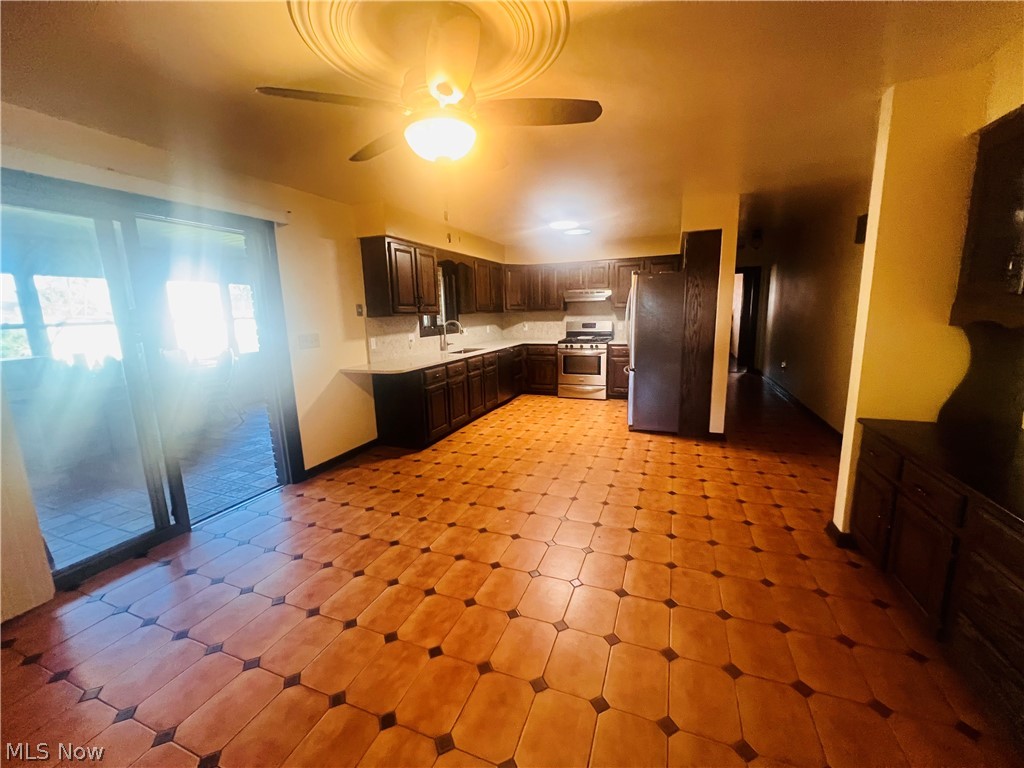 55 Cheyenne Drive Girard OH 44420