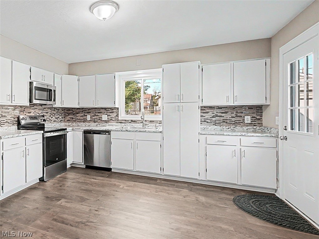 1421 Elder Avenue Akron OH 44301