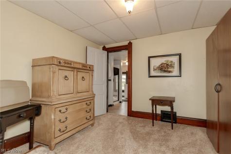 37841 2nd Street Willoughby OH 44094