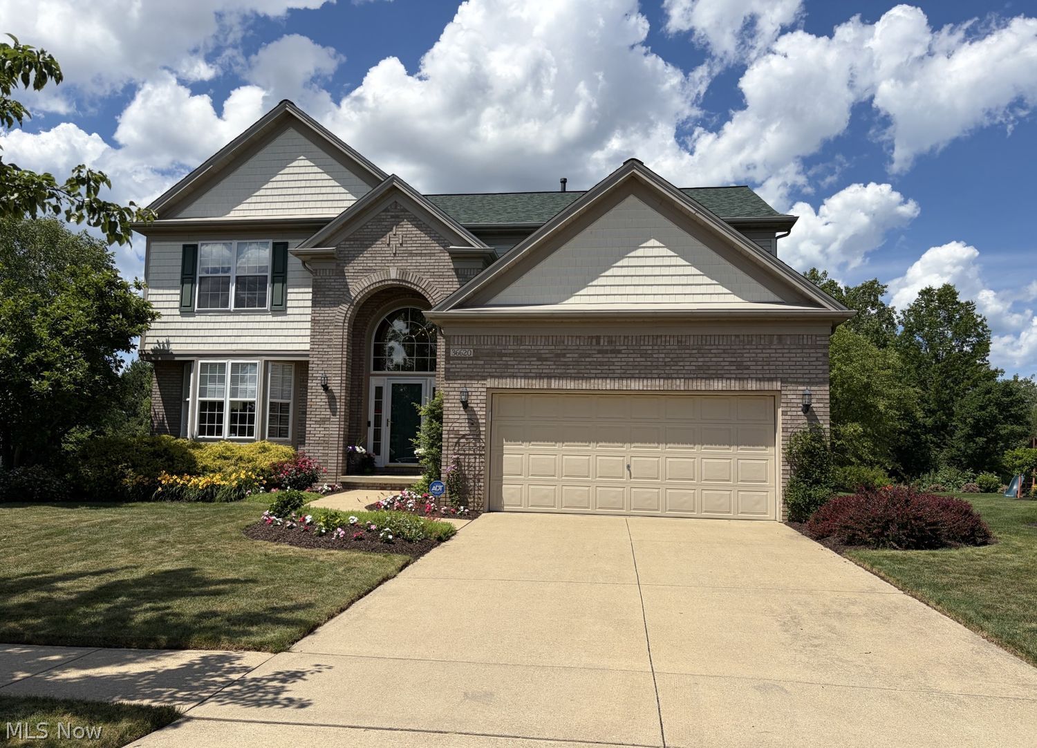 36620 Haverford Place Avon OH 44011
