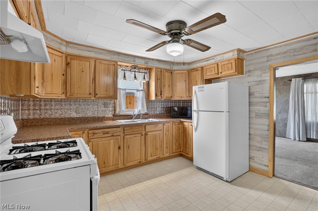 205 Leatherwood Street Cambridge OH 43725