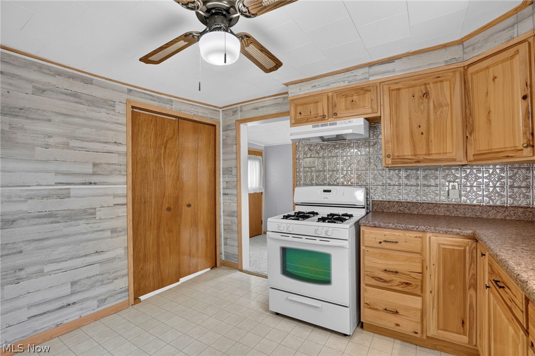 205 Leatherwood Street Cambridge OH 43725