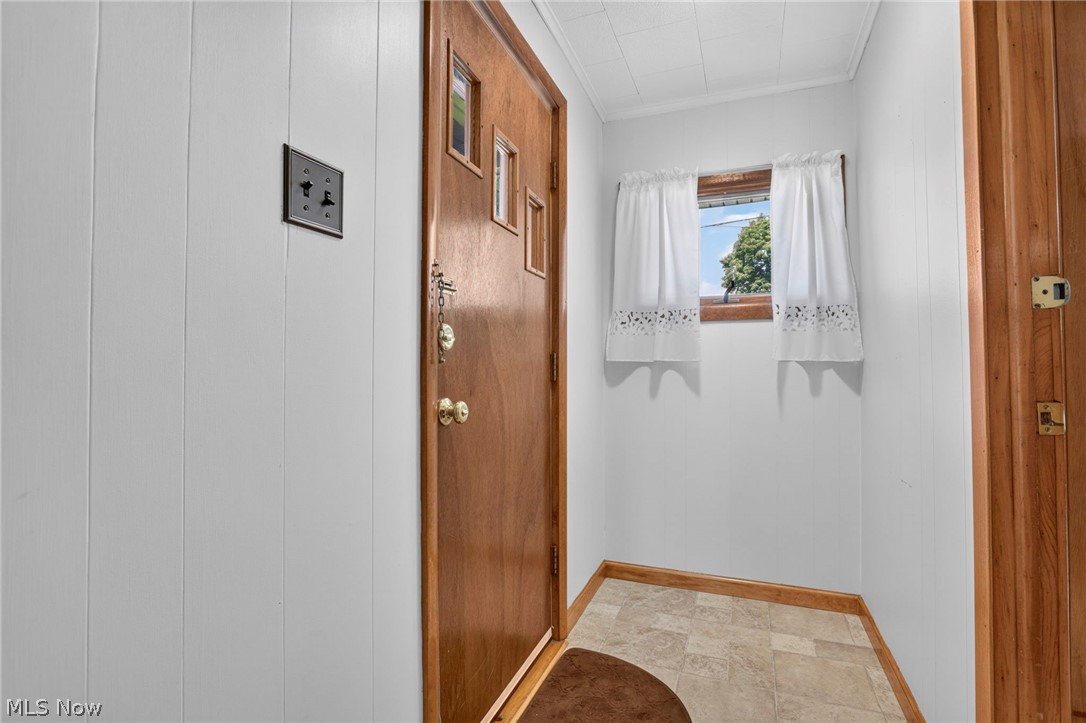 205 Leatherwood Street Cambridge OH 43725