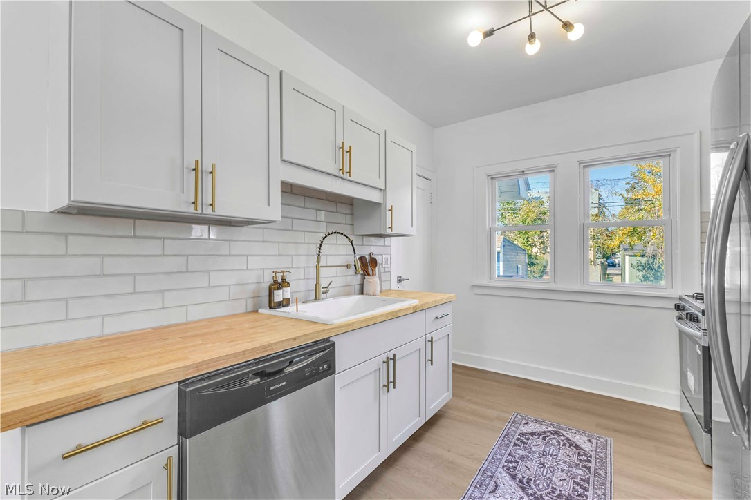 3289 Silsby Road Cleveland Heights OH 44118