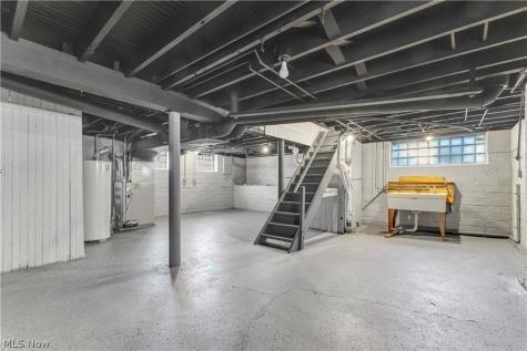 3289 Silsby Road Cleveland Heights OH 44118