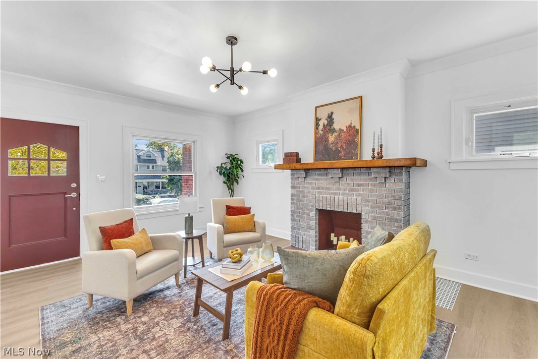 3289 Silsby Road Cleveland Heights OH 44118