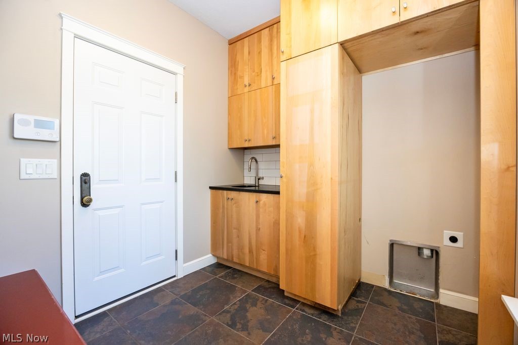 920 Church Hill Court Wooster OH 44691