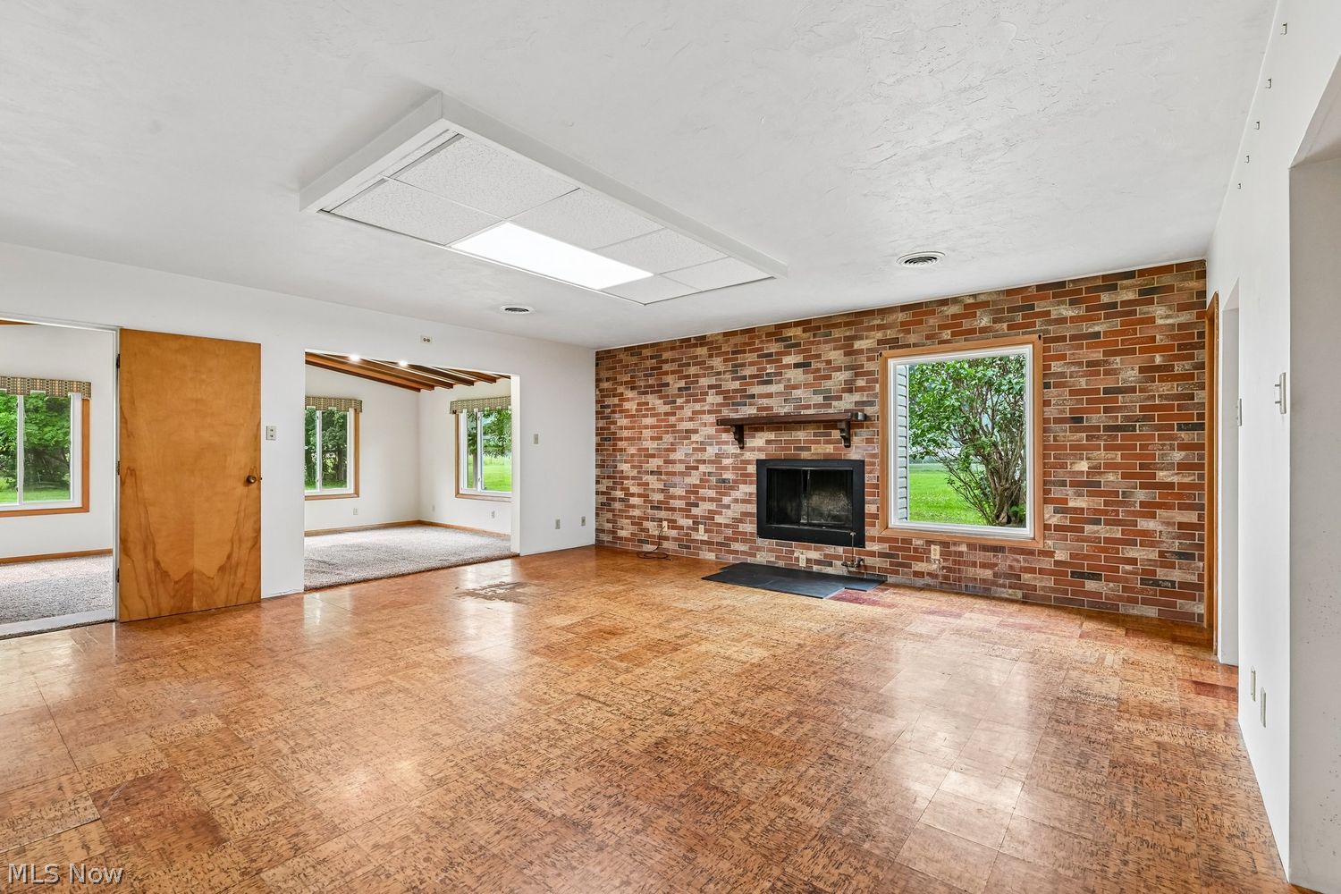 803 N Main Street Amherst OH 44001