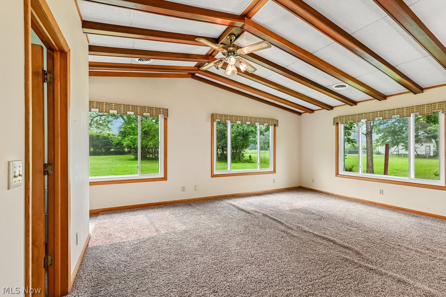 803 N Main Street Amherst OH 44001