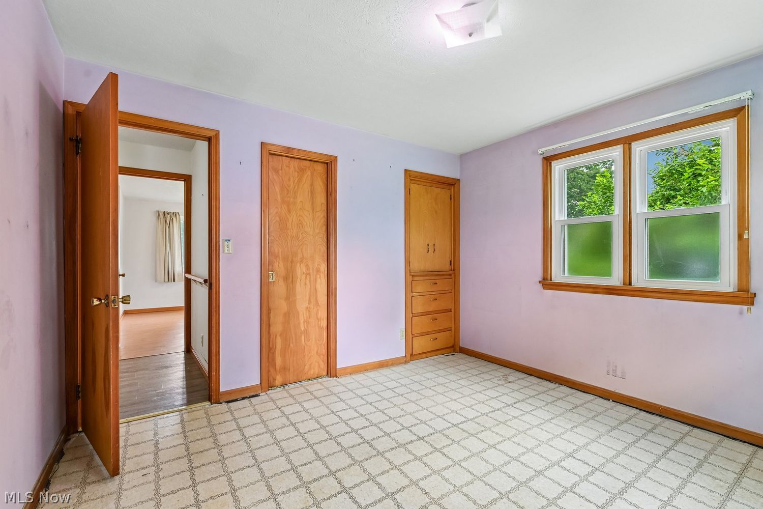 803 N Main Street Amherst OH 44001