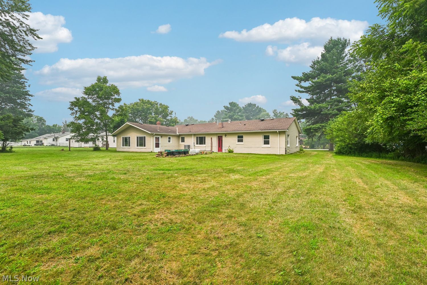 803 N Main Street Amherst OH 44001
