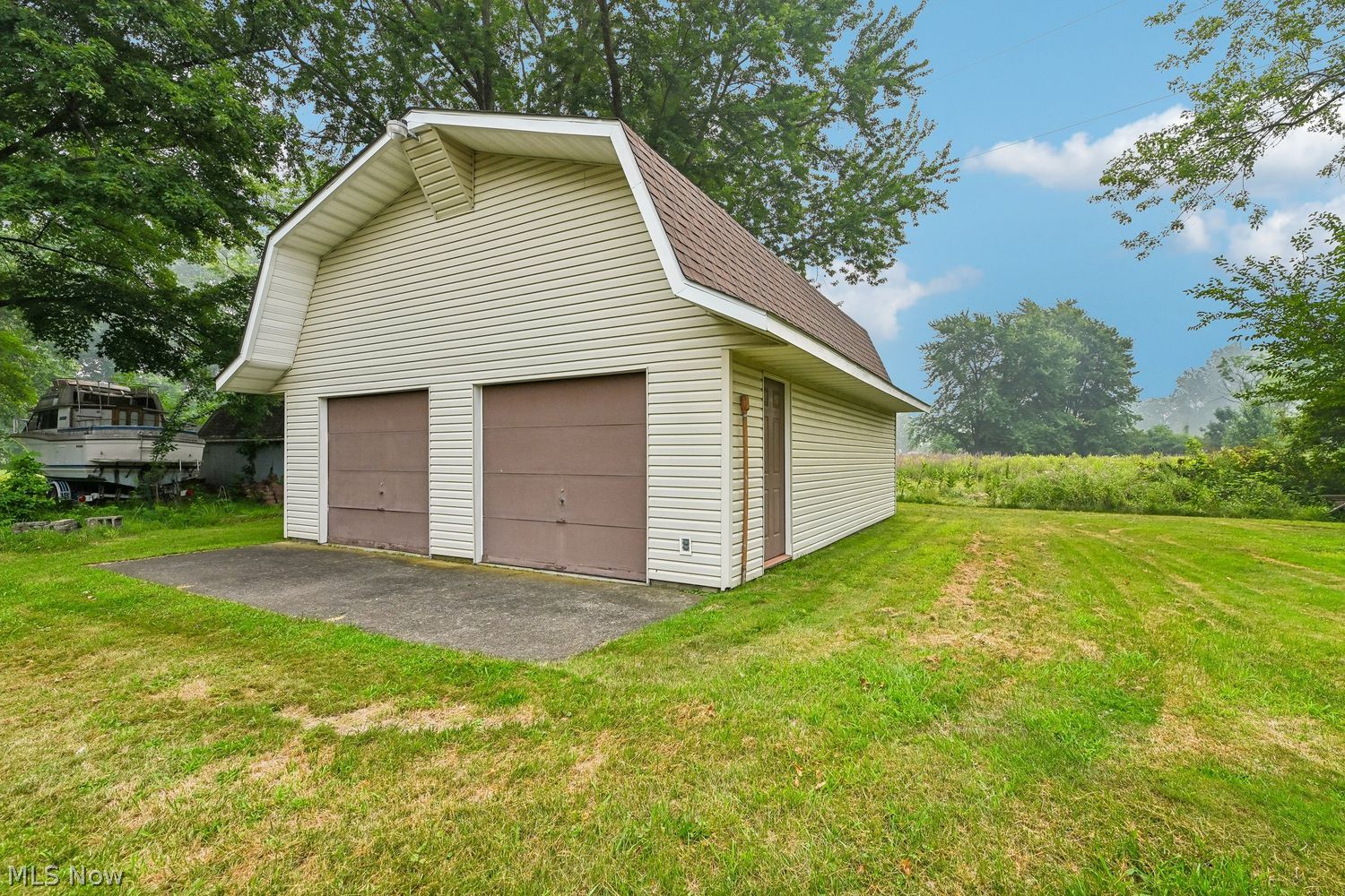 803 N Main Street Amherst OH 44001