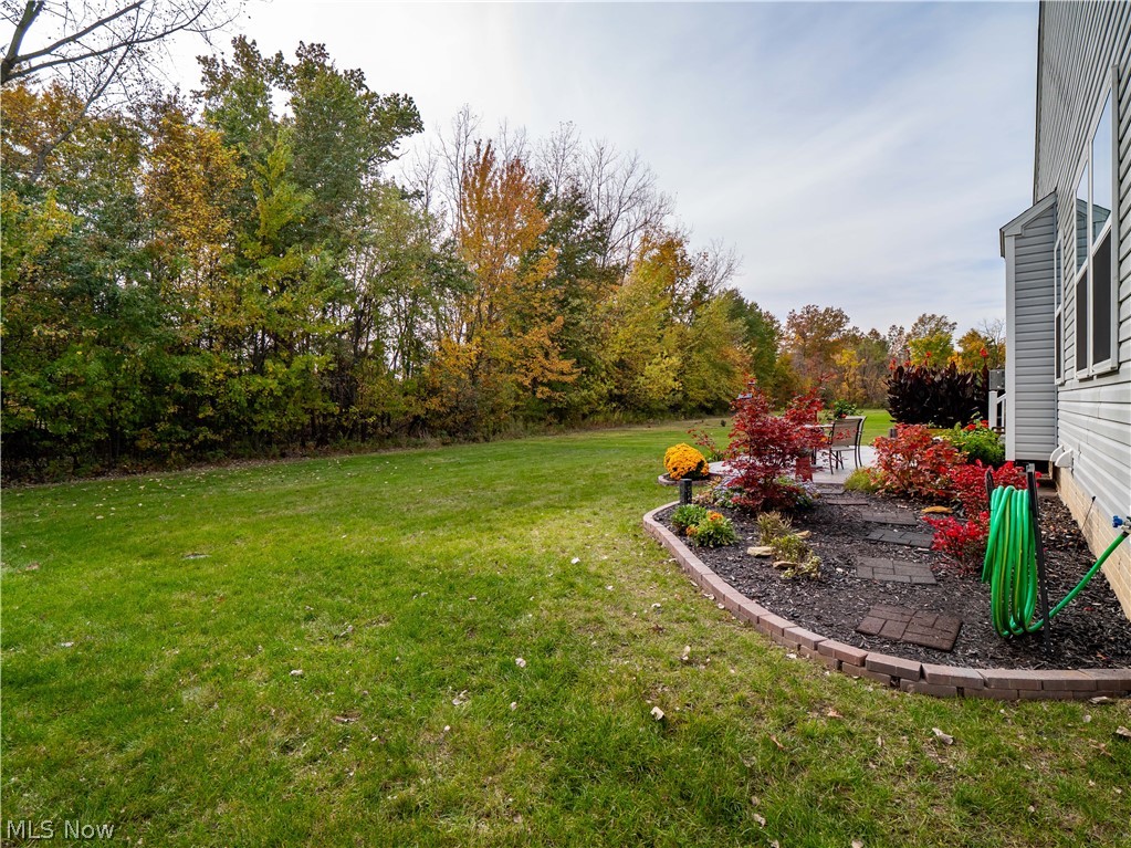 757 Hampshire Court Amherst OH 44001