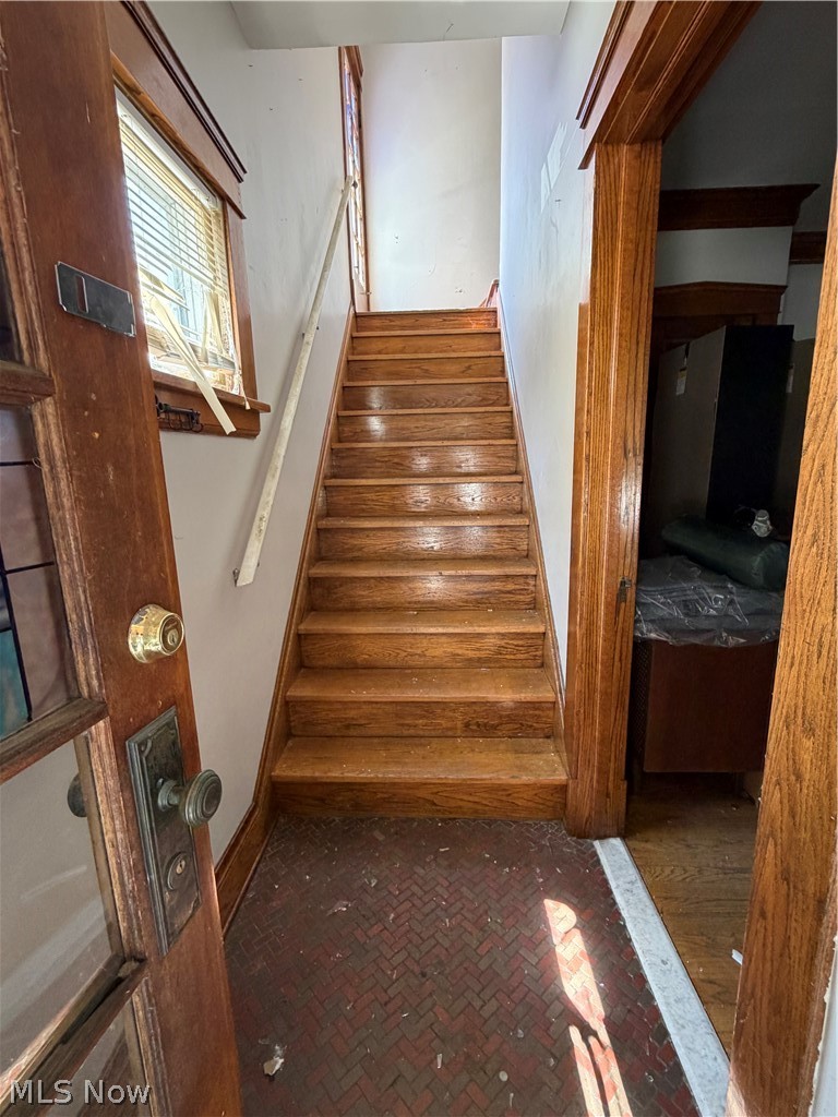 15313 Lake Shore Boulevard Cleveland OH 44110