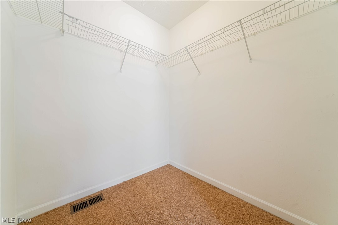 2477 W 5th Street Cleveland OH 44113