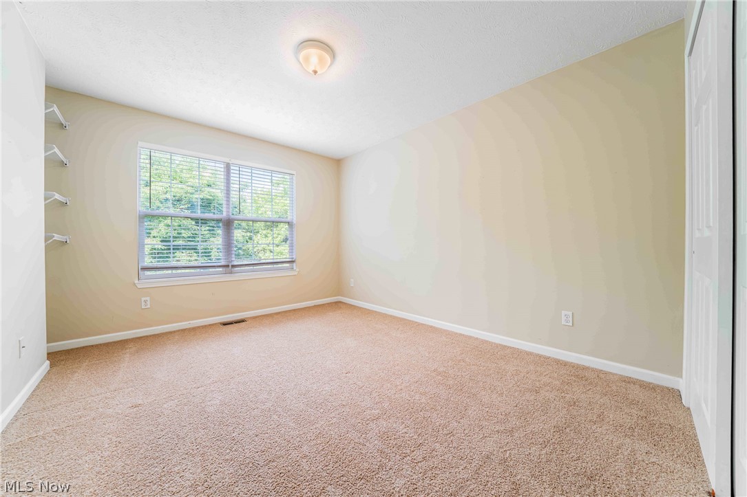 2477 W 5th Street Cleveland OH 44113
