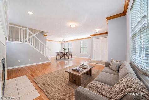 2477 W 5th Street Cleveland OH 44113