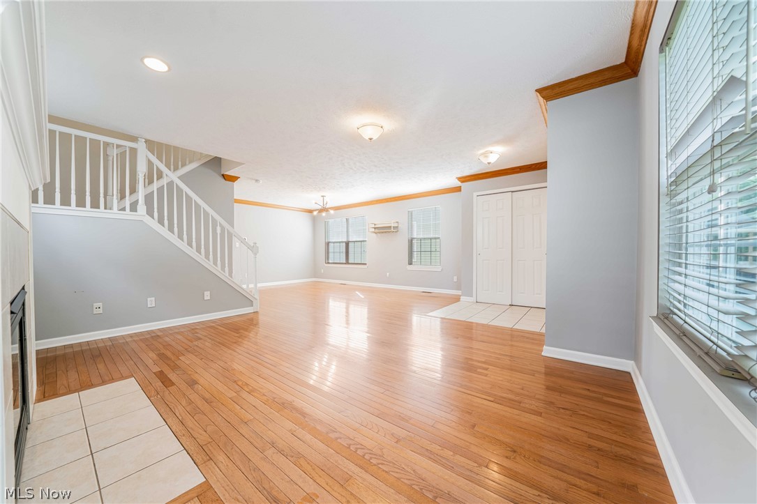 2477 W 5th Street Cleveland OH 44113