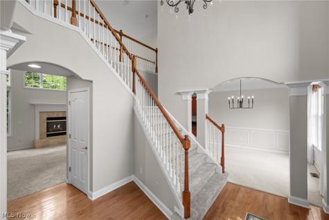 37903 Heron Lane Avon OH 44011